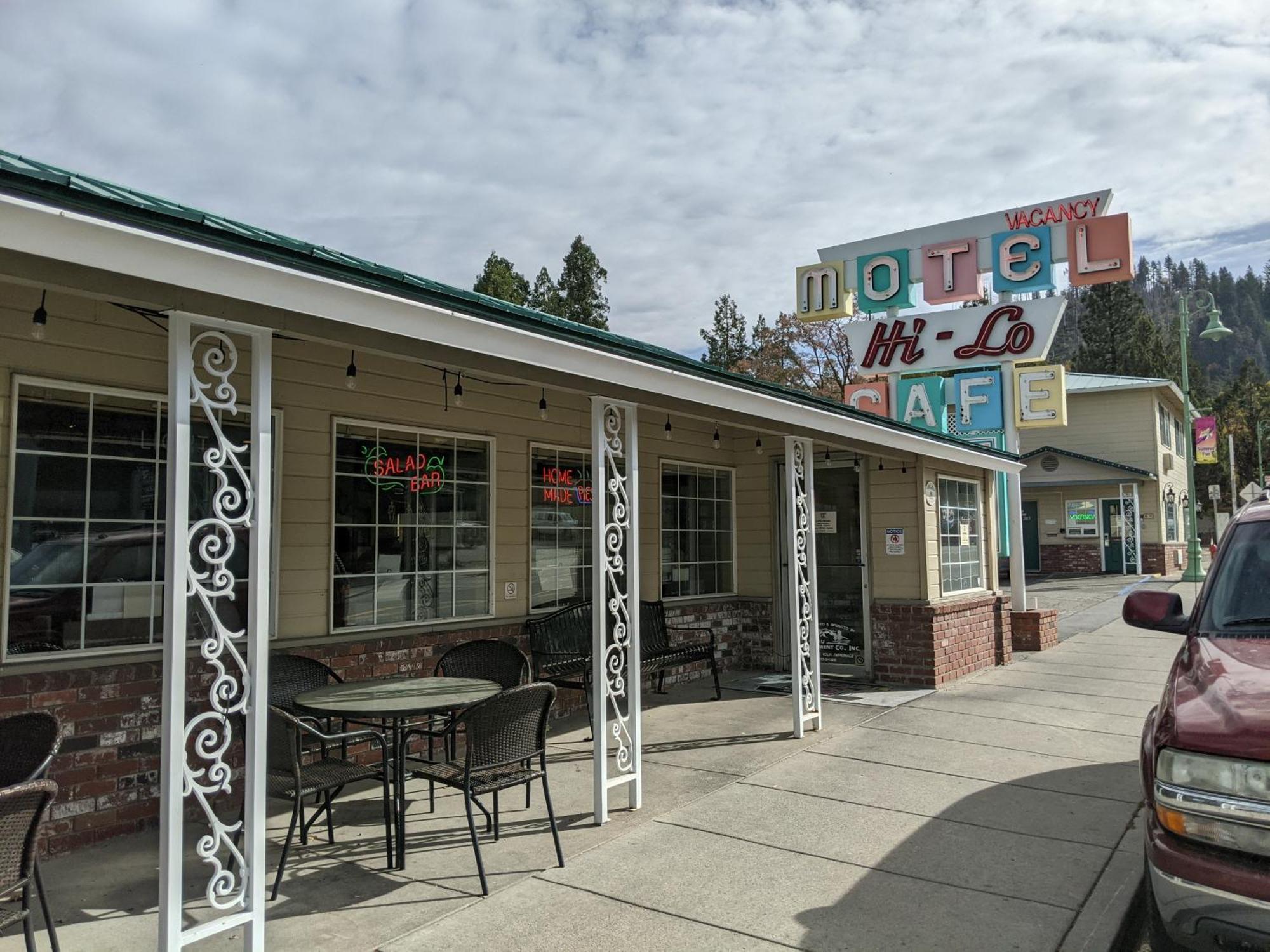 Hi-Lo Motel, Cafe And Rv Park Weed Exterior foto